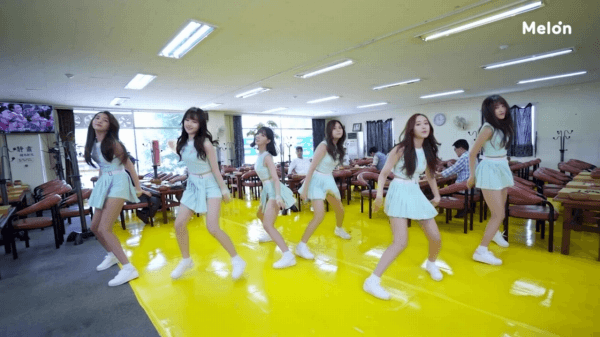 여자친구 멜론 無뜬금라이브.gif | 인스티즈