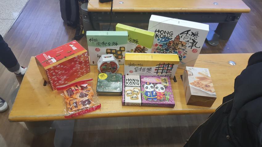 입국하는 아이유 | 인스티즈