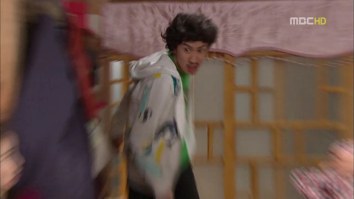 [지붕뚫고하이킥] 질투의 화신 이지훈.jpg | 인스티즈