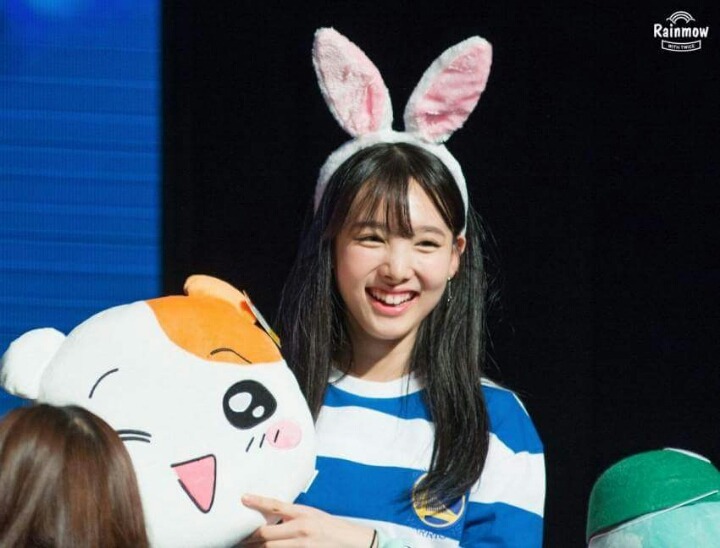 트와이스에서 막내인줄 알았던 멤버 | 인스티즈