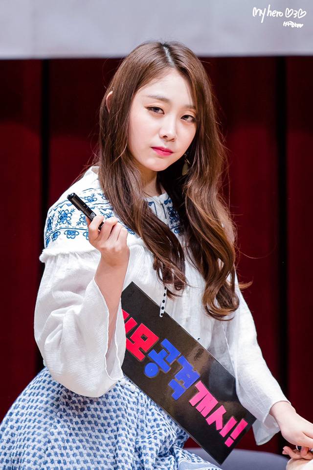 [러블리즈] 50일만에 레플이 와서 지수 | 인스티즈