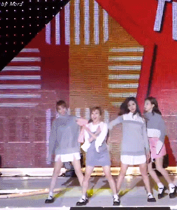 무대 추락 위기 모모 구한 트와이스 나연 | 인스티즈