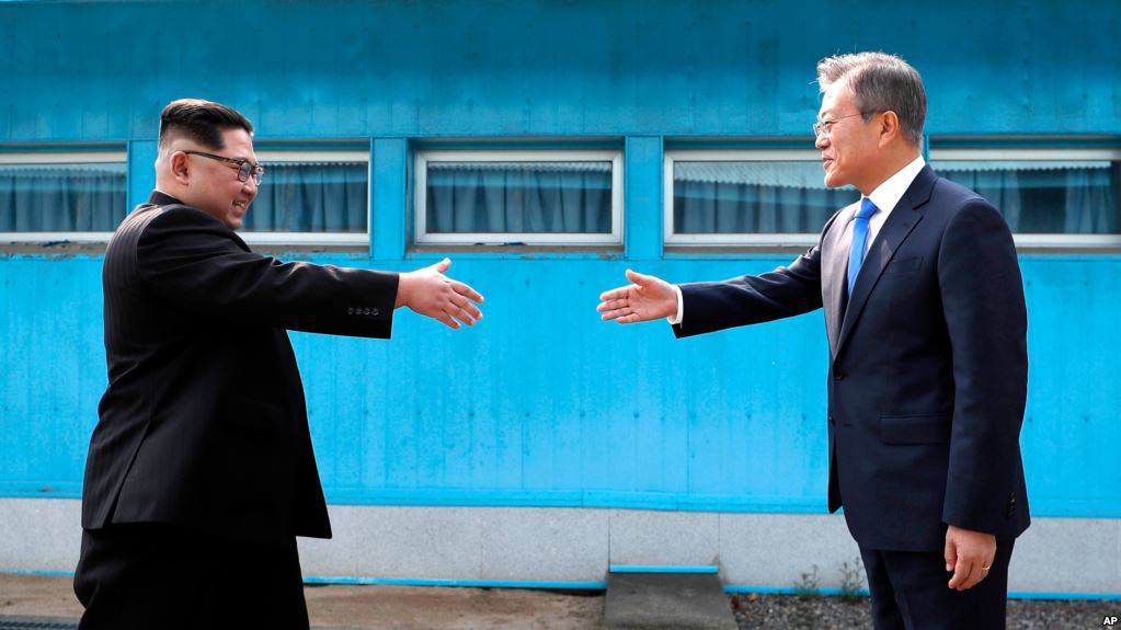 4년전 이 얘기들을 진지하게 떠들고다녔다면?? | 인스티즈