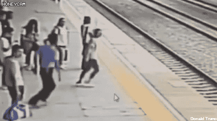 현실의 영웅들.gif - | 인스티즈