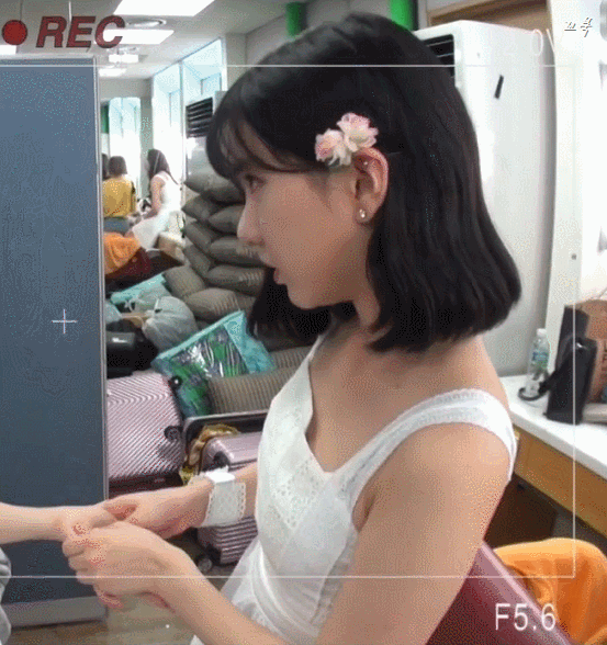 여자친구 은하.gif | 인스티즈