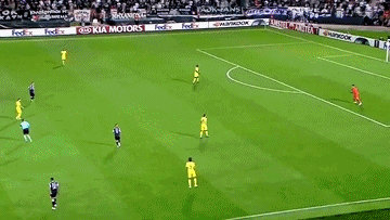 중원에서 지휘하는 조르지뉴.gif | 인스티즈