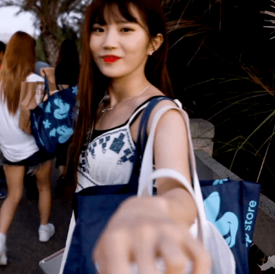 프로미스나인 송하영.gif | 인스티즈