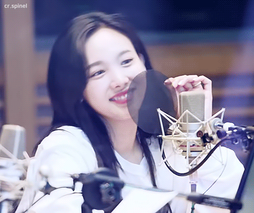 나연이의 눈웃음 | 인스티즈