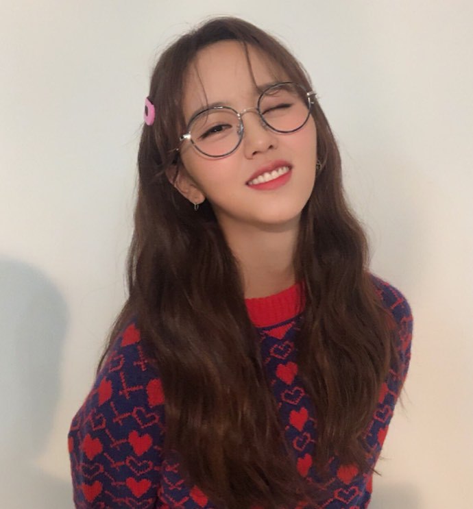 오늘자 김소현 인스타 업뎃 | 인스티즈