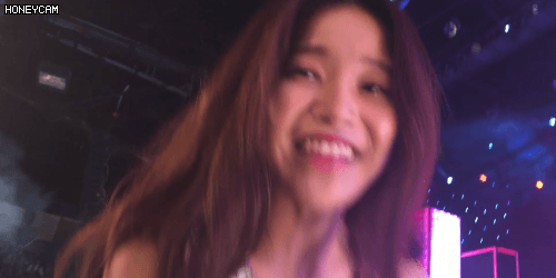 솔라의 팬서비스.gif | 인스티즈