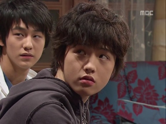 [거침없이하이킥] 카리스마 민호 ㅋㅋㅋㅋㅋㅋㅋㅋㅋㅋ.jpg | 인스티즈