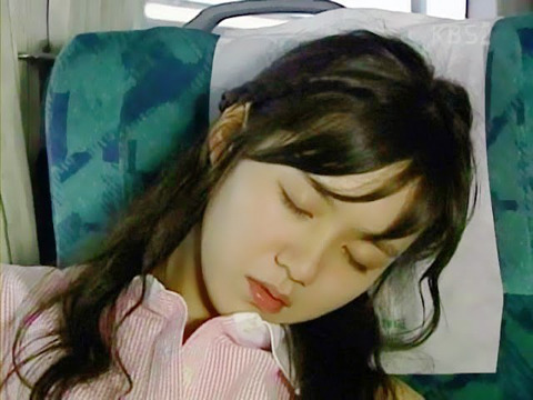 손예진도 못 이긴다는 그분. JPGIF | 인스티즈