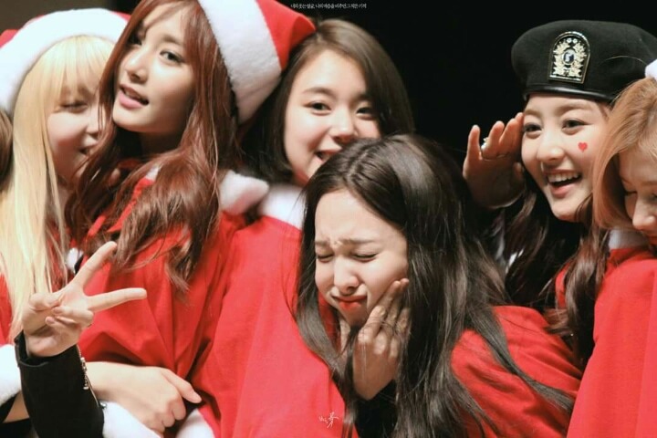 레드벨벳 맏언니와 트와이스 맏언니의 공통점.gif | 인스티즈