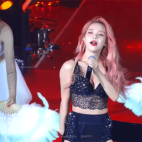 솔라 콘서트 의상 | 인스티즈