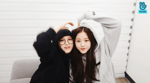 애교 만점 아이즈원 원영이 | 인스티즈