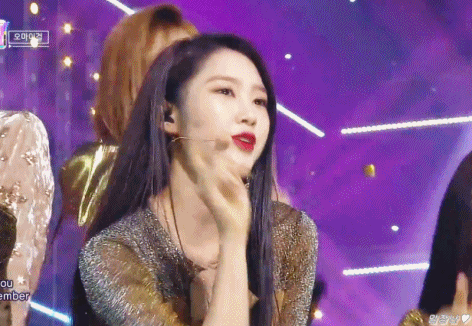 [데이터주의] 오늘자 인기가요 오마이걸.gif | 인스티즈