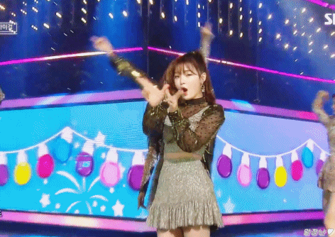 [데이터주의] 오늘자 인기가요 오마이걸.gif | 인스티즈