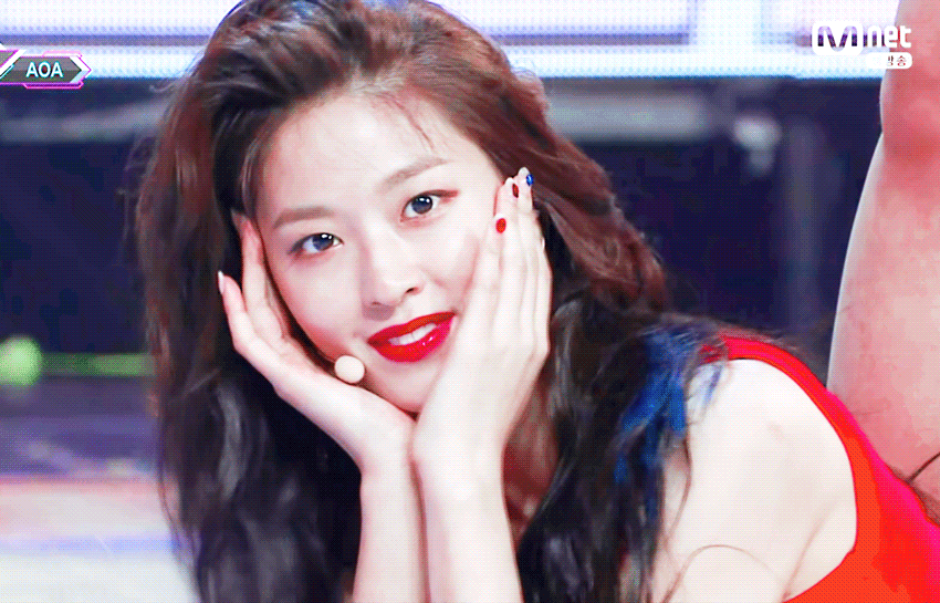 18시즌 설현이 미모.jpgif (100장) | 인스티즈