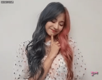 꽁꽁 감추던 컴백컨셉 헤어스타일을 공개한 프로미스나인.GIF | 인스티즈