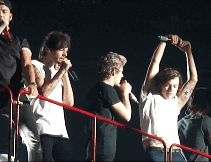 춤추는 해리스타일스.gif | 인스티즈