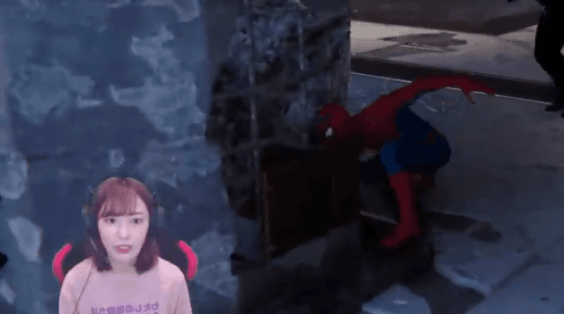방금 스파이더맨 유튜브 라이브 끝낸 미야와키 사쿠라.gif | 인스티즈