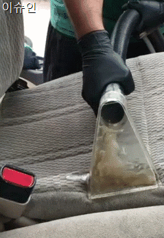호불호 갈리는 시트 청소.gif | 인스티즈