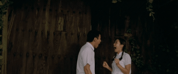 친구가 자꾸 연애편지를 저보고 대신 써달라는데요...gif | 인스티즈