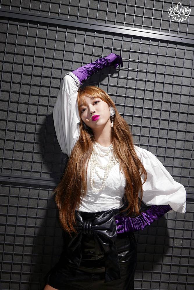 오마이걸 불꽃놀이 비하인드 사진 | 인스티즈