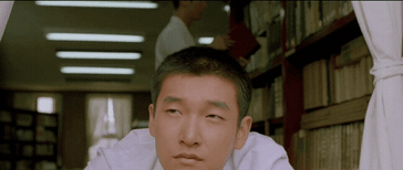 친구가 자꾸 연애편지를 저보고 대신 써달라는데요...gif | 인스티즈