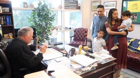 미국으로 입양간 한국아기 | 인스티즈