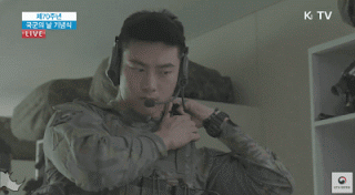 국군의 날 옥택연.GIF | 인스티즈