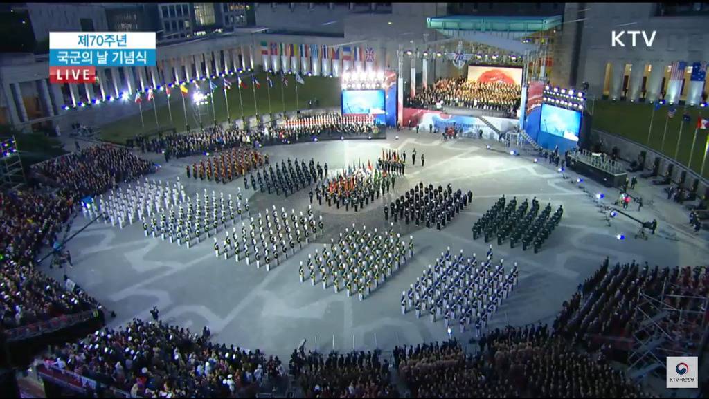 제70주년 국군의 날 기념식 오프닝.jpg | 인스티즈