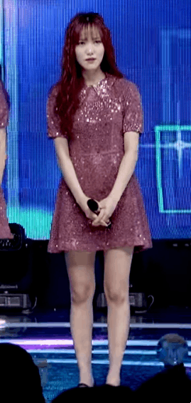 울고있는 유주를 본 여자친구 멤버들 반응 GIF | 인스티즈