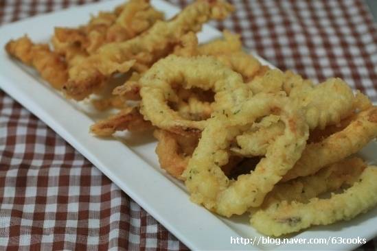 다음 중 떡볶이+순대와 가장 어울리는 음식은? | 인스티즈