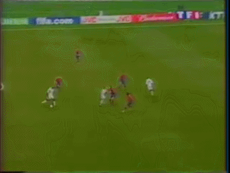 2001 컨페드레이션스컵 대한민국 vs 프랑스.gif | 인스티즈