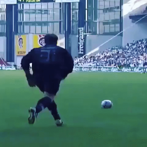 공이 땅에 닿으면 안됨.gif | 인스티즈