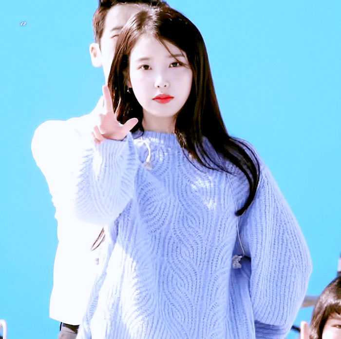 하늘하늘한 아이유.jpgif | 인스티즈