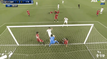 권순태 박치기.gif | 인스티즈