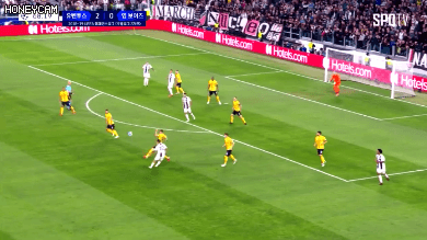 오늘자 챔스 디발라 해트트릭.gif | 인스티즈