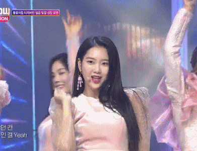 [데이터주의] 오늘자 쇼챔피언 오마이걸.gif | 인스티즈