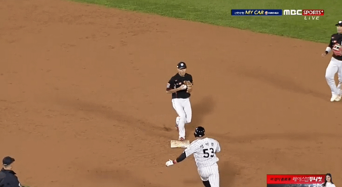 LG vs KT 오늘자 어색한 사진 | 인스티즈