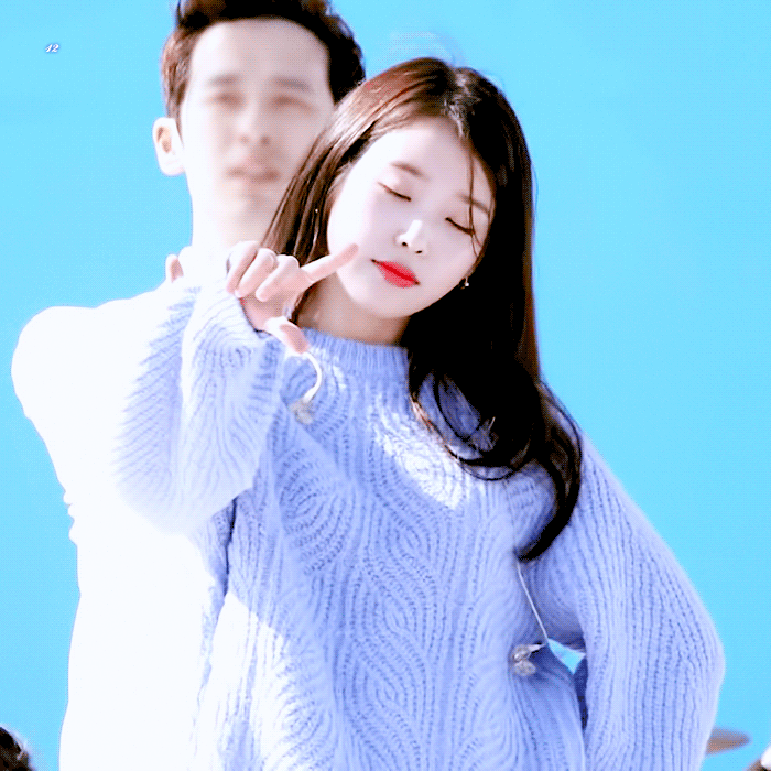하늘하늘한 아이유.jpgif | 인스티즈