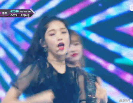 [데이터주의] 오늘자 엠카운트다운 오마이걸.gif | 인스티즈