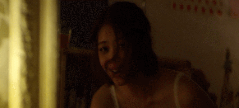 조보아 영화 가시.gif | 인스티즈