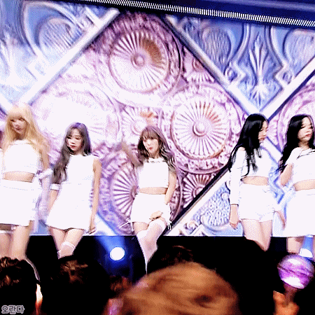 181004 엠카운트다운 우주소녀 루다, 설아, 은서.gif | 인스티즈