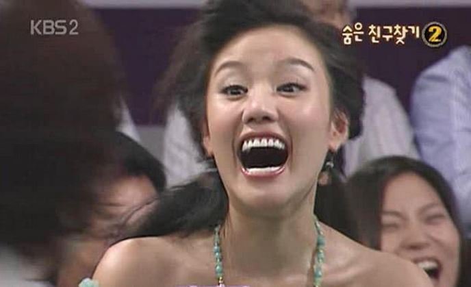 김아중이 팬들한테 선물받은 케이크 | 인스티즈