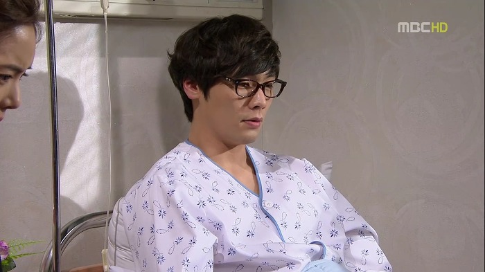 [지붕뚫고하이킥] 고자 이지훈과 책임황.jpg | 인스티즈