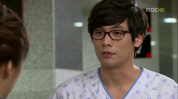 [지붕뚫고하이킥] 고자 이지훈과 책임황.jpg | 인스티즈