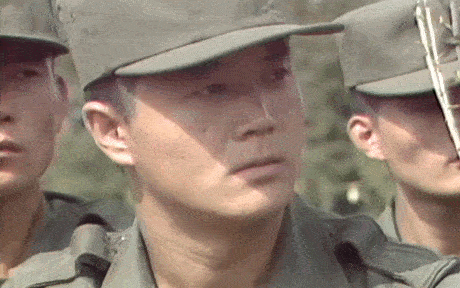 움짤로 보는 1982년 논산 훈련병들.....gif | 인스티즈