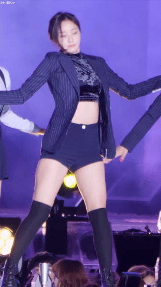 아송페 모모랜드 연우 ㄷㄷㄷ.jpgif | 인스티즈